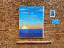 Bright Mom Card