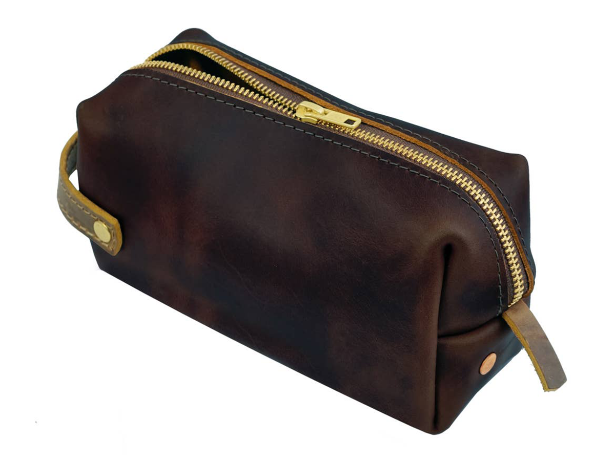 Large leather hotsell dopp kit