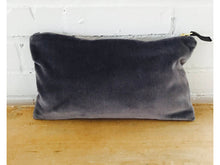 Velvet Zipper Bag, 3 Patterns