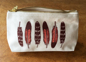Feather, Pouch